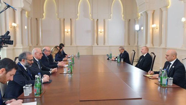 Prezident italiyalı naziri qəbul etdi – FOTO/VİDEO