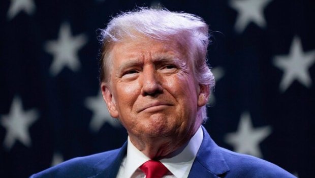 Tramp yeganə NAMİZƏD QALDI