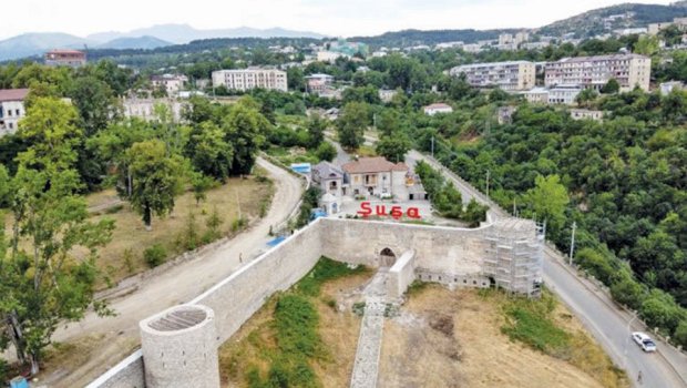 İslamofobiya ilə mübarizə üzrə beynəlxalq konfransın iştirakçıları Şuşaya gəliblər