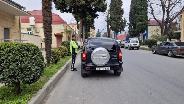 Balakəndə qaydaları pozan sürücülər barəsində inzibati protokollar tərtib olunub - FOTO