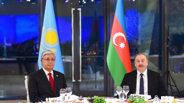 Kasım-Jomart Tokayevin şərəfinə dövlət ziyafəti verilib - YENİLƏNİB/FOTO/VİDEO