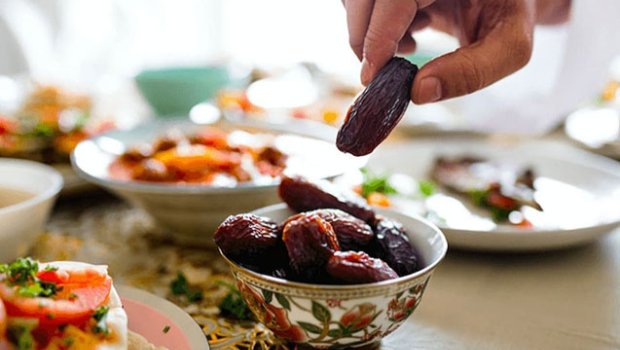 Ramazanın üçüncü gününün imsak və iftar VAXTLARI