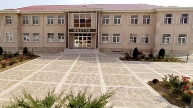 Məktəb direktoru işdən çıxarıldı - SƏBƏB
