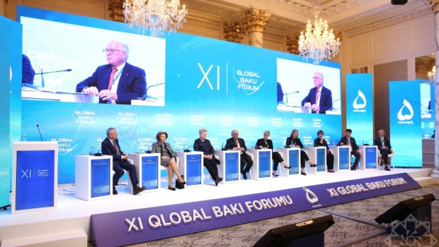 XI Qlobal Bakı Forumunda “Regional hərbi və iqtisadi ittifaqların rolu” mövzusunda panel iclası keçirilib - FOTO