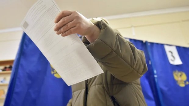 Rusiyada prezident seçkilərinin ikinci günündə seçici fəallığı 40 faizə yaxın olub