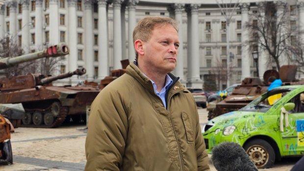 Britaniyanın müdafiə naziri Odessaya getməkdən imtina etdi