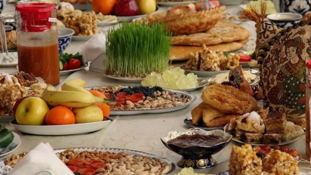 Bayram süfrələrinin vəd etdiyi TƏHLÜKƏ - Mütəxəssisdən XƏBƏRDARLIQ
