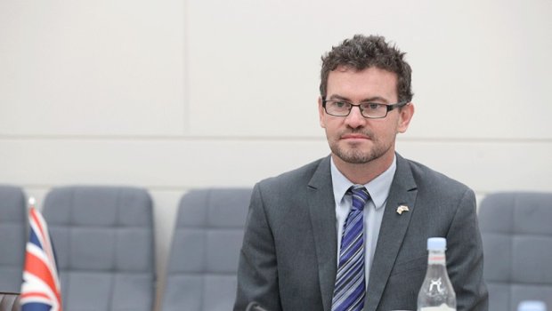 Britaniya səfirindən Bakı ilə İrəvan arasındakı sülhlə bağlı AÇIQLAMA