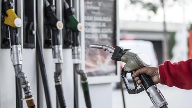 Rusiya benzin qıtlığı ilə üz-üzədir