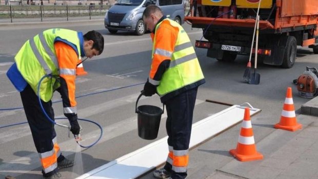 Sürücülərə xəbərdarlıq: Bakıda bu yol təmir edilir - FOTO