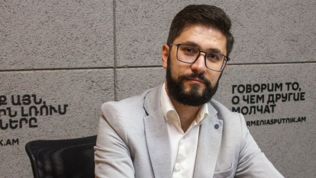 “Rusiya NATO-nun Ermənistanda güclənməsi ilə bağlı narahatlığında haqlıdır” – Erməni politoloq