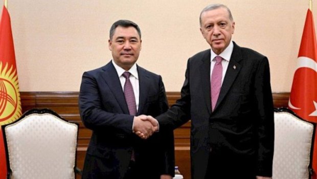 Ərdoğan Japarovla regional məsələləri müzakirə etdi