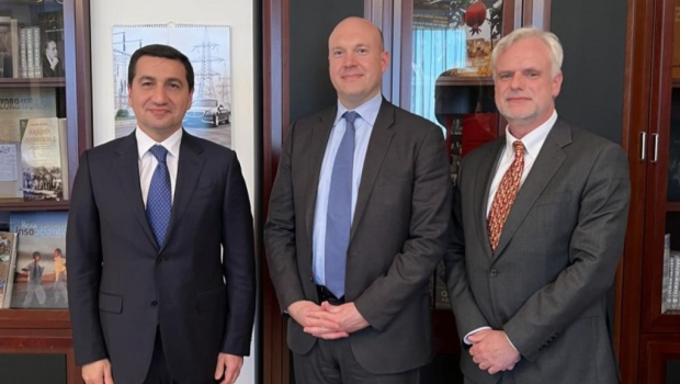 Hikmət Hacıyev Bakıda 3 ölkənin rəsmisi ilə nəyi müzakirə etdi? - DETALLAR - FOTO