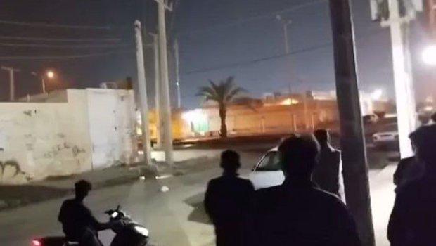 İranda iki polis məntəqəsinə hücum - 10 ölü var