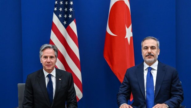 Hakan Fidanla Blinkenin Brüsseldə görüşü olub