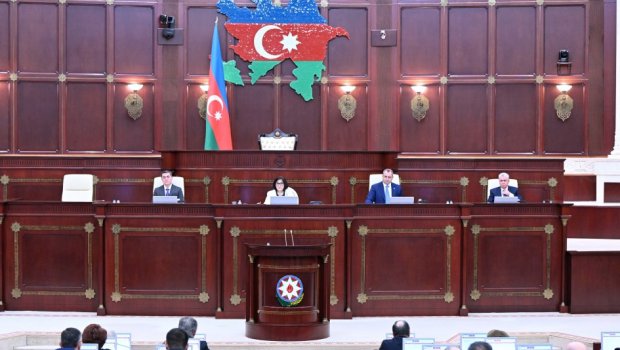 Bu gün Milli Məclisdə 22 məsələ müzakirə olunub