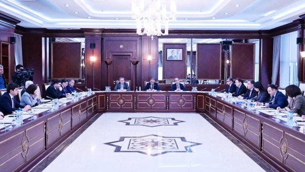 Milli Məclisin plenar iclasına üç qanun layihəsi tövsiyə olunub