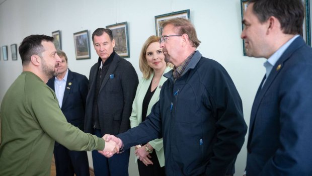 Zelenski ABŞ Konqresinin nümayəndə heyəti ilə görüşüb yardım istədi - FOTO