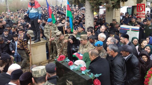 Şəhid leytenant Salyanda torpağa TAPŞIRILDI – FOTO/VİDEO