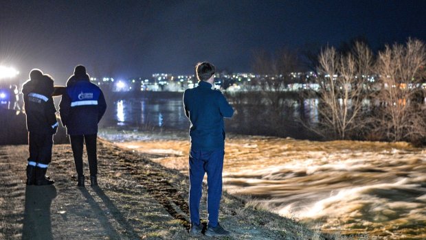 Rusiyada növbəti FACİƏ: Smolenskdə körpü uçub, ölən var - VİDEO