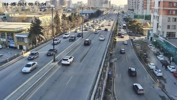 Bakının bir sıra küçələrində sıxlıq var - SİYAHI + FOTO