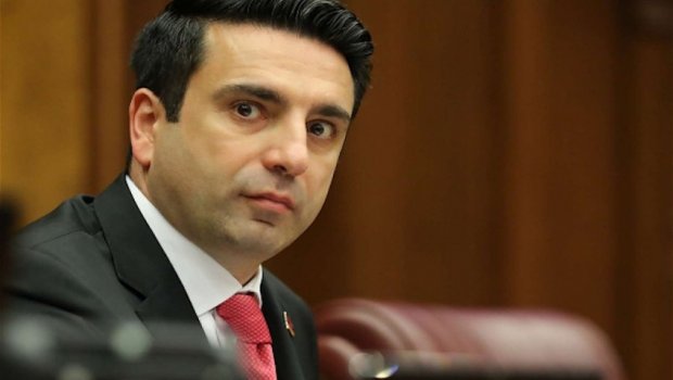 Simonyan: “Azərbaycanla sülh sazişini imzalamaqdan imtina edə bilərik”