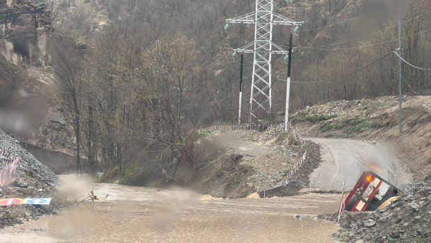 Kəlbəcərdəki qəzada selin apardığı sürücünün meyiti TAPILDI 