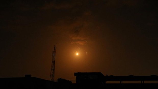 İsrailə hücum zamanı 7 yaşlı qız ağır xəsarət alıb