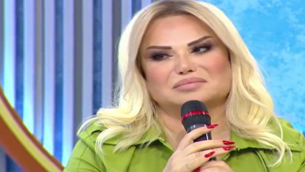 Nazənin: “Heç bilirsiniz efirə çıxmamaqla meydanı kimlərə vermisiniz?” - VİDEO