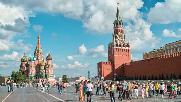 Moskvanın Qırmızı Meydanı BAĞLANDI 