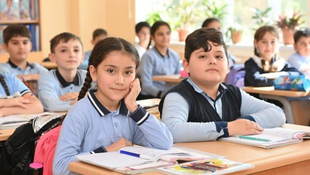 Azərbaycandakı şagirdlərin sayı AÇIQLANDI 