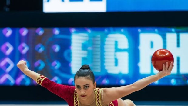 Zöhrə Ağamirova Dünya Kubokunun finalına vəsiqə qazandı