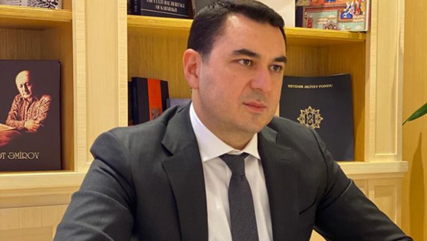 Mədəniyyət naziri BƏƏ-dən olan həmkarı ilə görüşüb