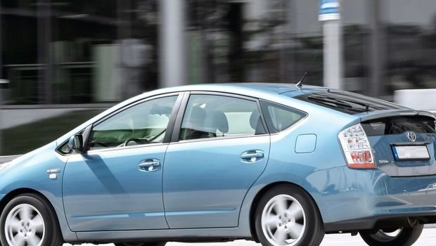 “Toyota Prius”ların qiymətindəki ucuzlaşma nə qədər davam edəcək? - VİDEO