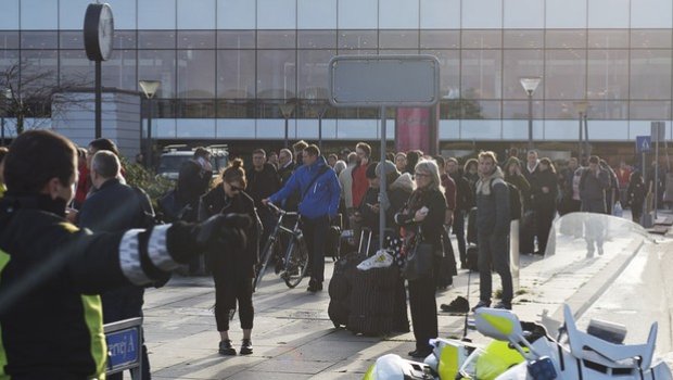 Danimarka hava limanında bomba həyəcanı olub