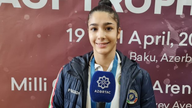 İtaliyalı gimnast: Bakıda çıxış etmək fərqli təcrübə oldu