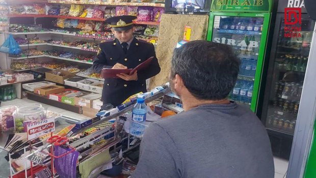 Lənkəranda yetkinlik yaşına çatmayanlara siqaret satanlar CƏZALANDIRILDI 