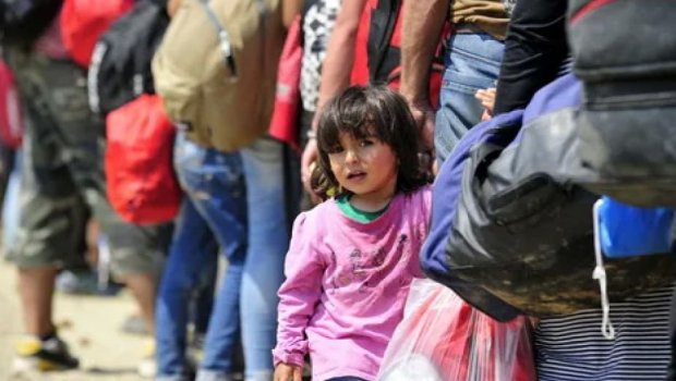 DƏHŞƏTLİ STATİSTİKA: Avropada 51 mindən çox azyaşlı qaçqın itkin düşüb