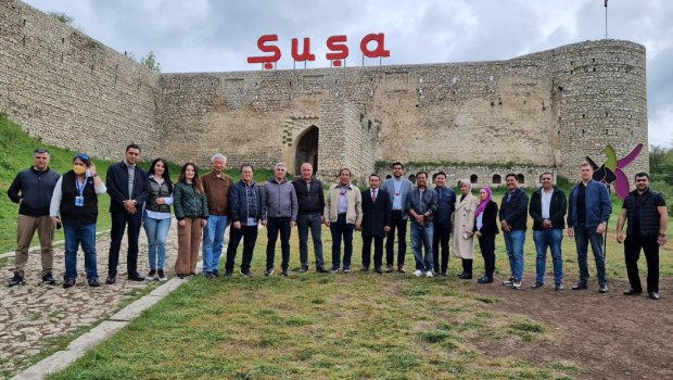 Malayziyalı parlamentarilər Füzuli və Şuşada - FOTO