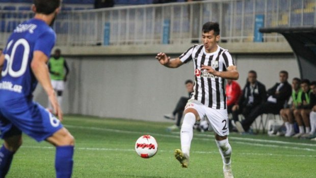 “Neftçi” iki futbolçusunu geri qaytarır