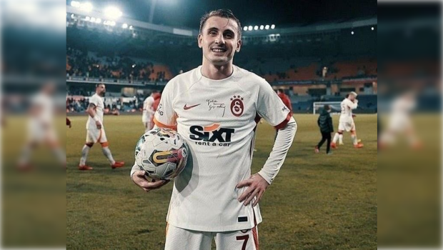 “Qalatasaray” əsas hücumçusunu satmağa qərar verdi