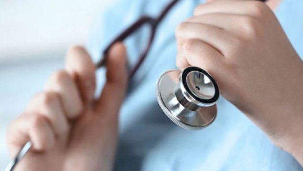 Bakıda həkim xanımına 14 bıçaq zərbəsi vuran ər TUTULDU