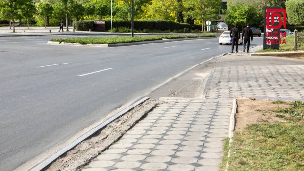 Ölümlə ÜZ-ÜZƏ – Bakıda piyada səkisi yolun ortasına ÇIXIR – FOTO/VİDEO 