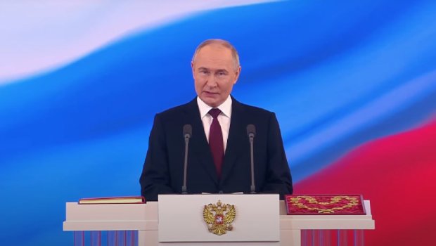 Putinin andiçmə mərasimi keçirildi - VİDEO 