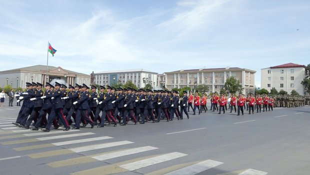 Azərbaycan Ordusunda Heydər Əliyevin anadan olmasının 101 illiyi münasibətilə silsilə tədbirlər keçirilib - FOTO