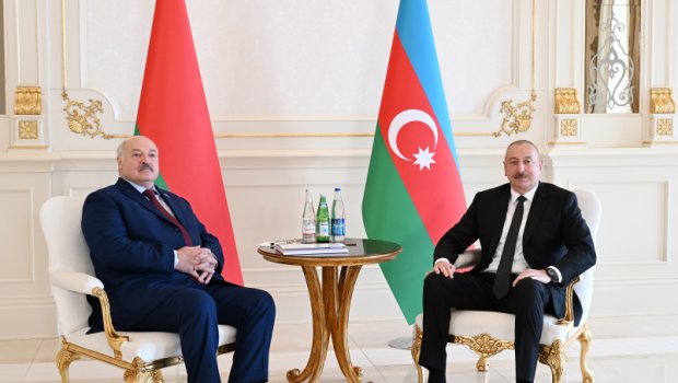 Azərbaycan və Belarus prezidentləri təkbətək görüşdü - FOTO-VİDEO