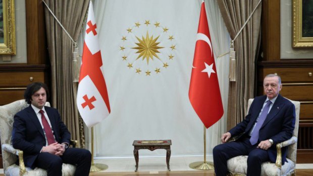 Kobaxidzedən Ərdoğana HEYRANLIQ: “Biz onun liderliyini nümunə götürürük”