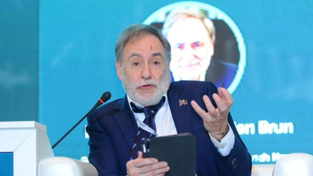 Fransalı politoloq: “Paris Yeni Kaledoniyadakı uğursuzluğunu Bakını günahlandırmaqla gizlətməyə çalışır” – ÖZƏL 