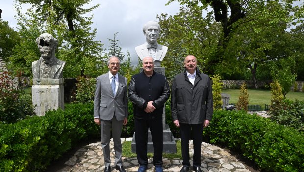 Azərbaycan və Belarus prezidentləri Şuşada Bülbülün ev-muzeyində - FOTO   