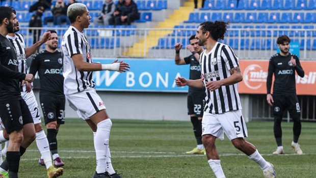 Premyer Liqa: Bu gün üç vacib oyun keçiriləcək